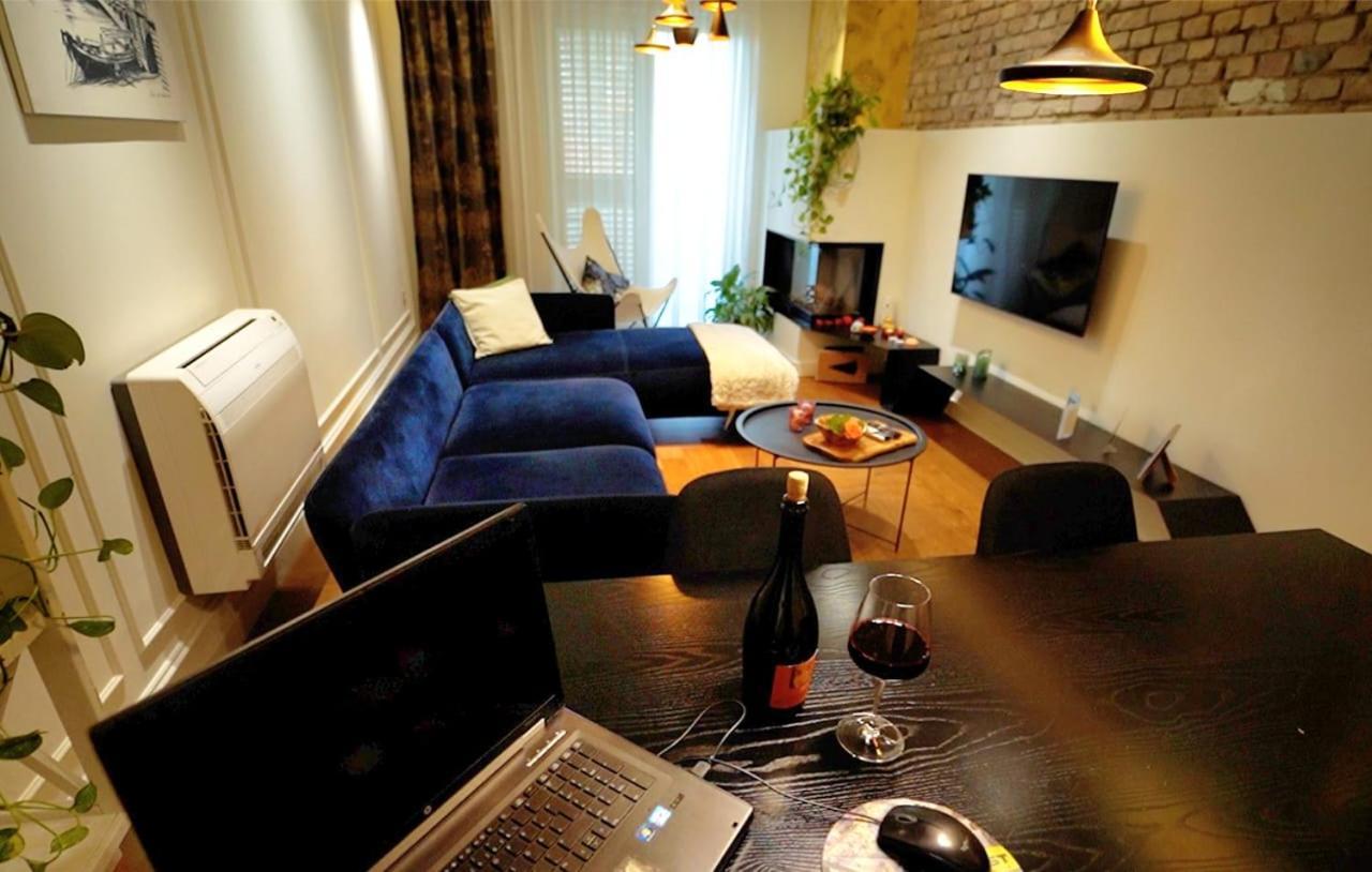 Ema Apartment ติรานา ภายนอก รูปภาพ
